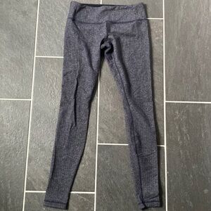 Lululemon Black Swan Purple Herringbone Wunder Under size 10
